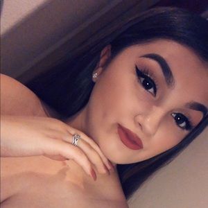 Meet your Posher, Sharleana